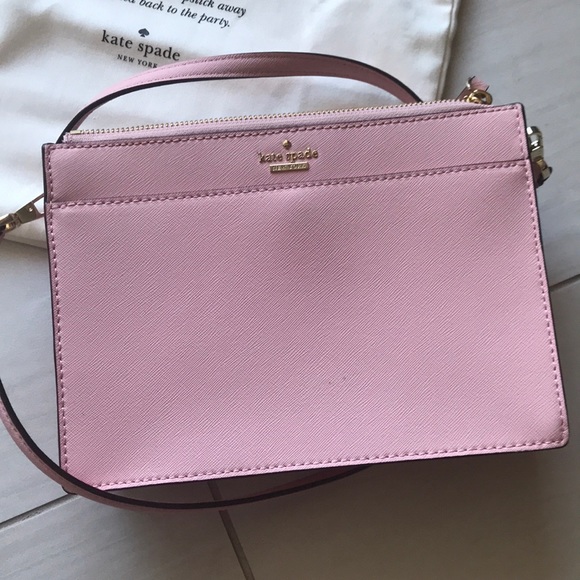 kate spade Handbags - Kate Spade Pink Crossbody